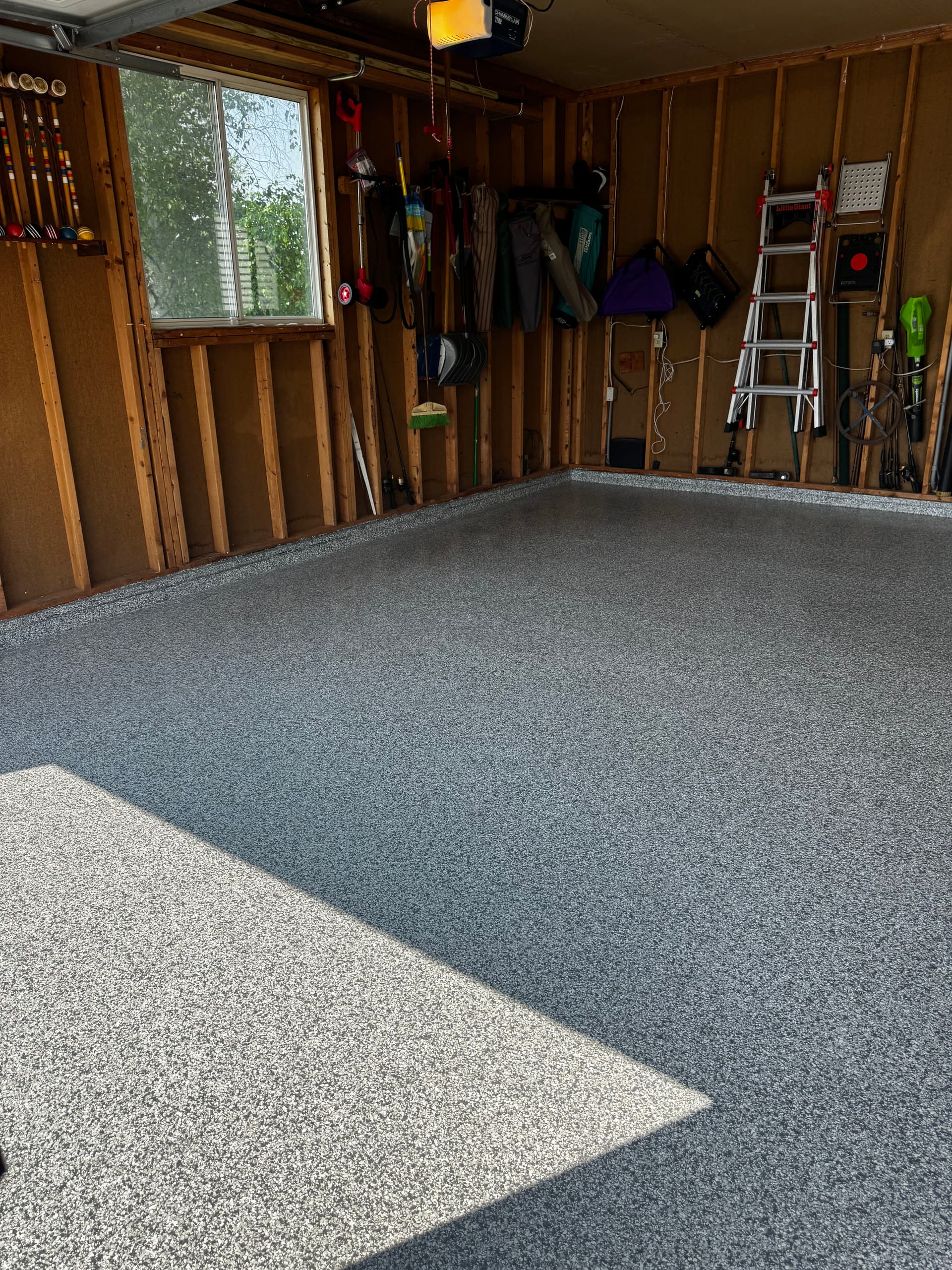 Gallery photos for Twilight Garage Floor Coating That Actually Gets Used: Image #2