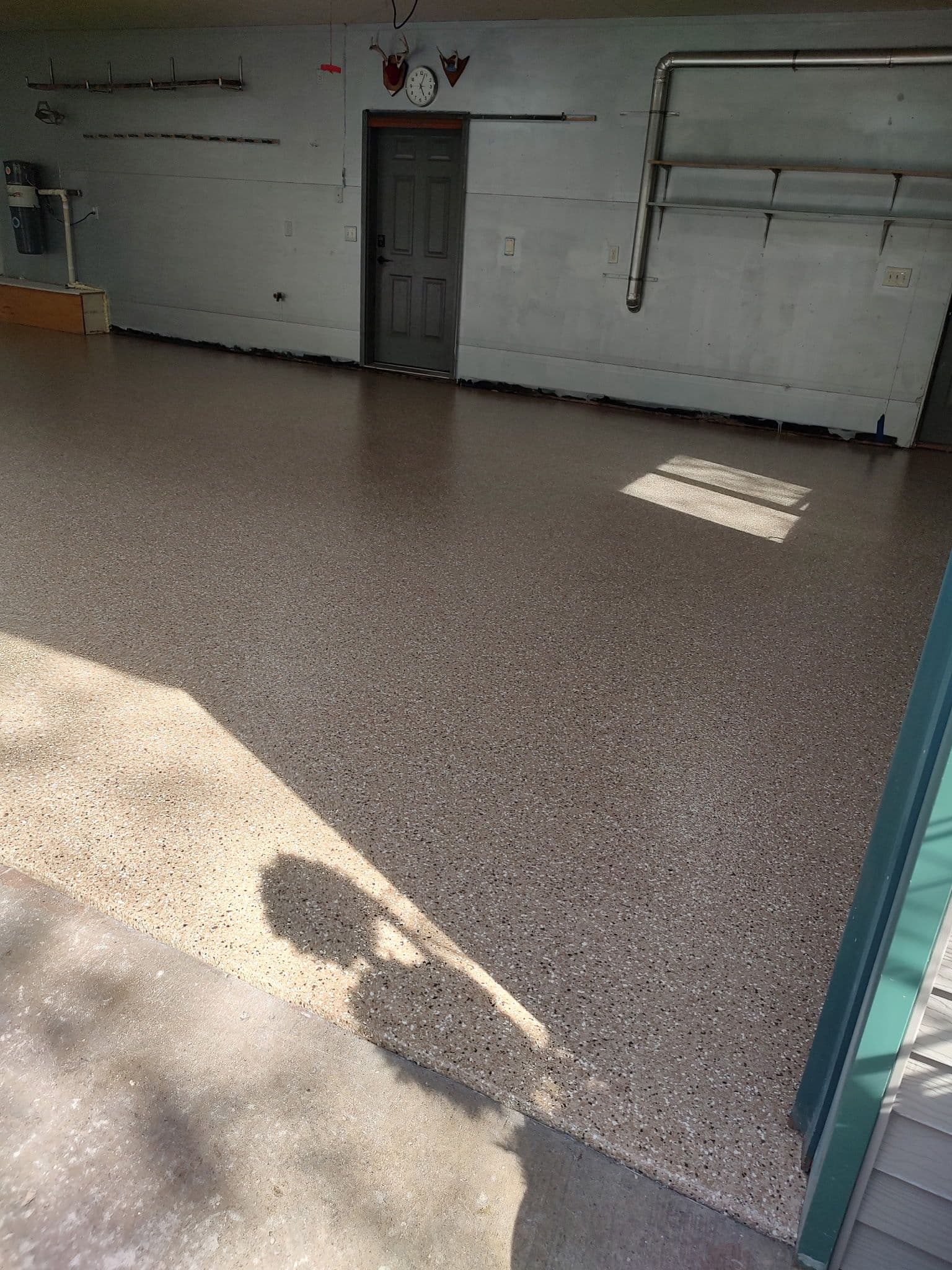 Gallery photos for Garage Floor Coating in Pillager Ditches the Chips for Good: Image #2