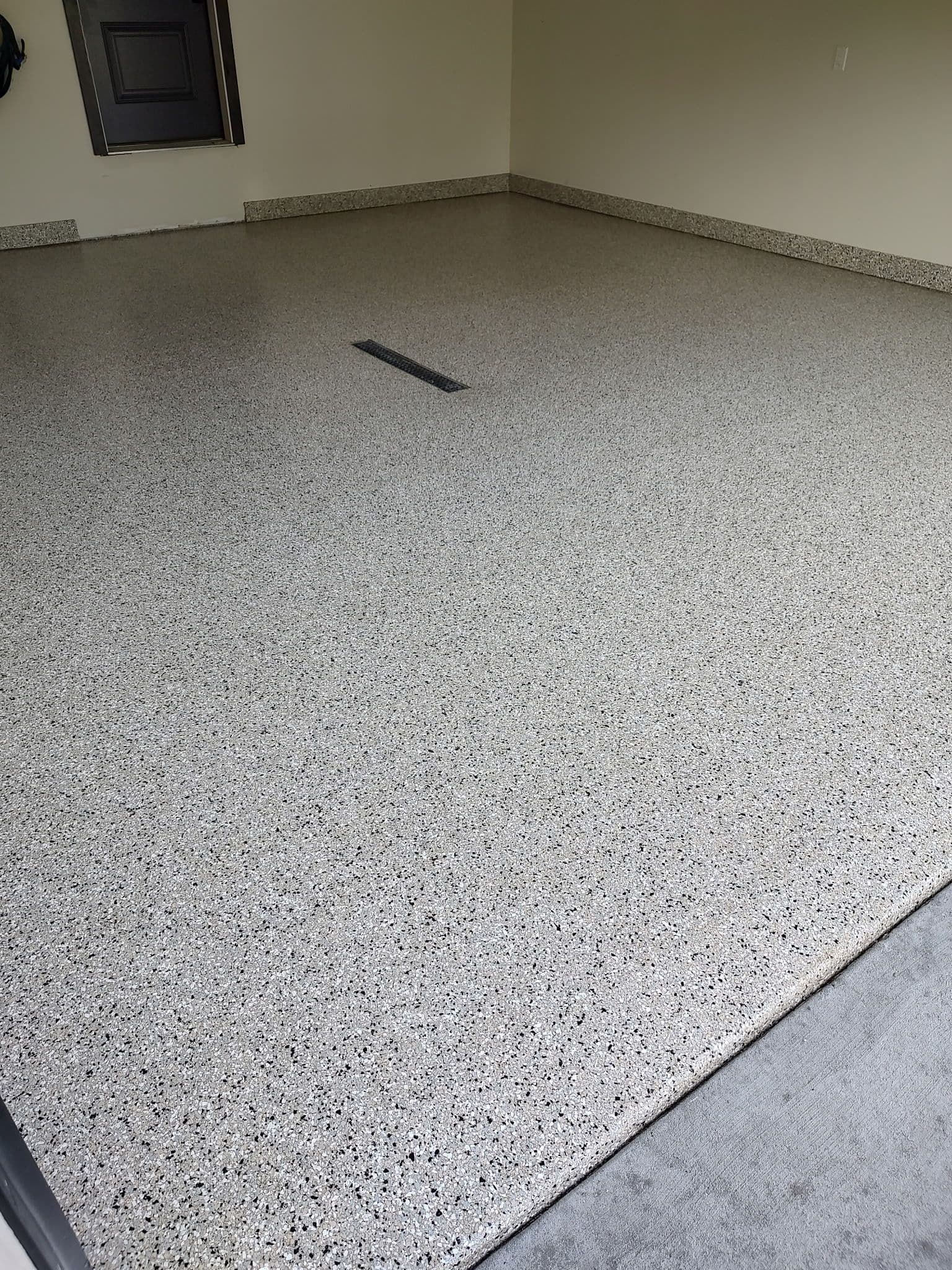 Gallery photos for Cabin Fever Cured With a Polyurea and Polyaspartic Garage Floor Coating: Image #4