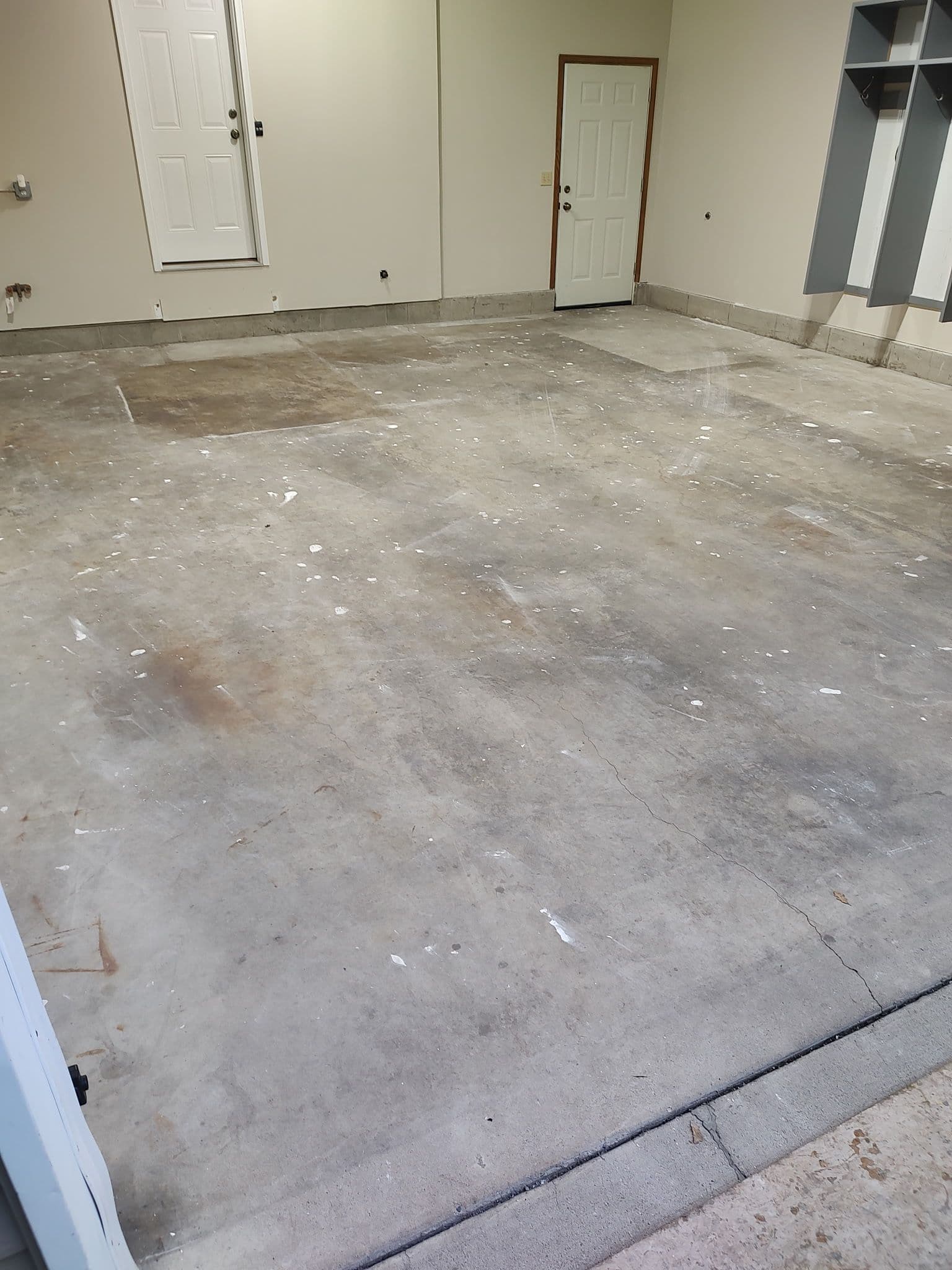 Gallery photos for Pebble Beach Garage Floor Coating in Little Falls: Image #1